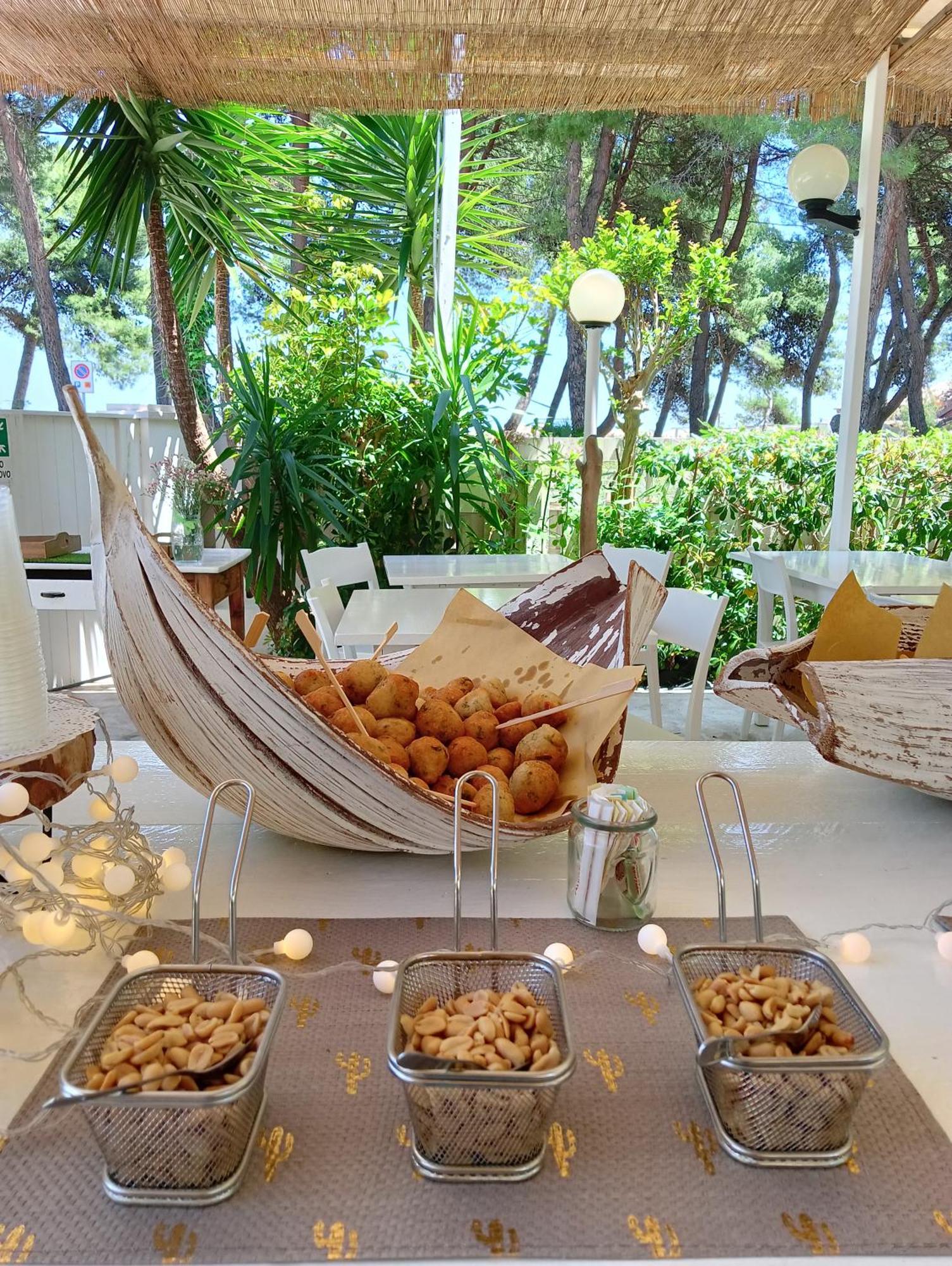Hotel Petit Silvi Marina Εξωτερικό φωτογραφία